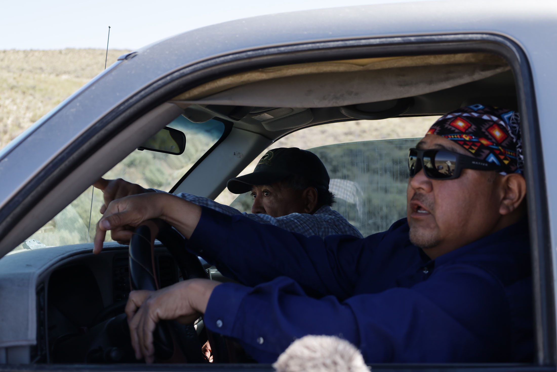 Day Hinkey and Myron Smart spot an antelope in the McDermitt Caldera. Photo by Nate Otjen.