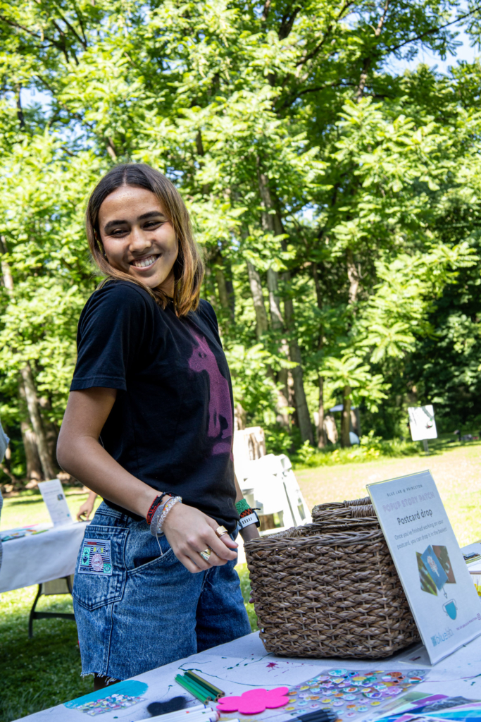 Blue Lab intern Hannah Riggins